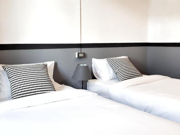 BY Hotel Kanchanaburi : photo 6 de la chambre chambre lits jumeaux Économique