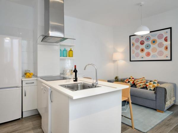 nQn Aparts & Suites Madrid : photo 8 de la chambre appartement standard