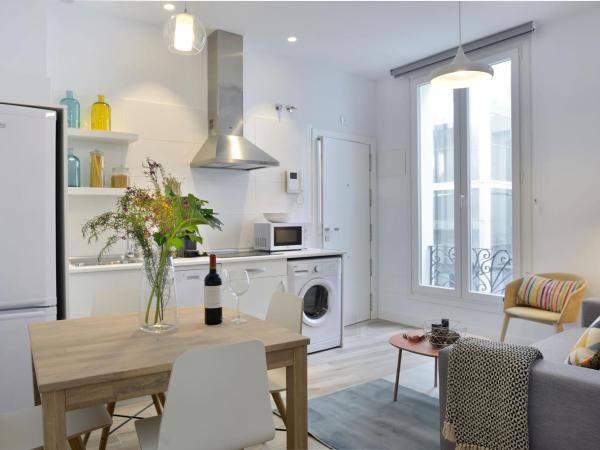 nQn Aparts & Suites Madrid : photo 5 de la chambre appartement supérieur