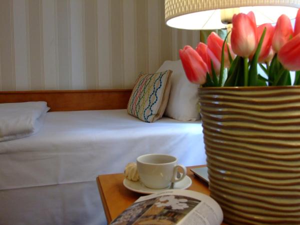 Hotel Stare Miasto Old Town : photo 3 de la chambre chambre lits jumeaux classique