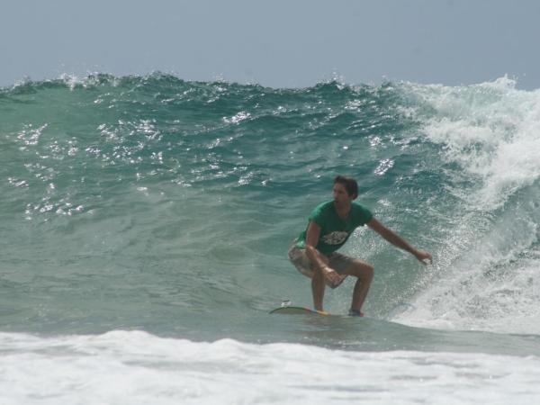 Backpackers Inn On The Beach : photo 5 de la chambre offre spéciale séjour et surf - lit simple en dortoir