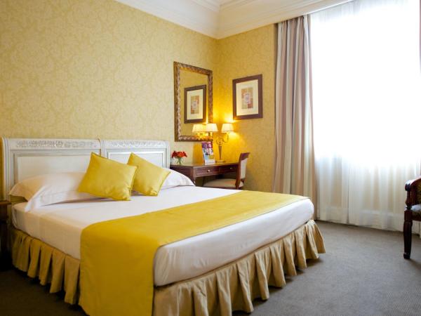 Mercure Catania Excelsior : photo 3 de la chambre chambre double ou lits jumeaux standard