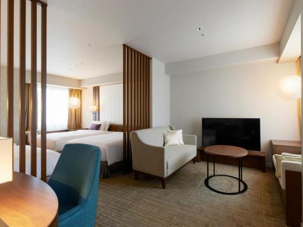 Keio Plaza Hotel Sapporo : photo 1 de la chambre chambre quadruple premium - non-fumeurs