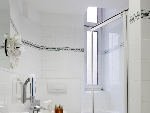 Centro Hotel National Frankfurt City : photo 3 de la chambre chambre double standard