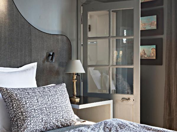 La Divine Comédie-Suites Deluxe : photo 4 de la chambre suite - vue sur jardin