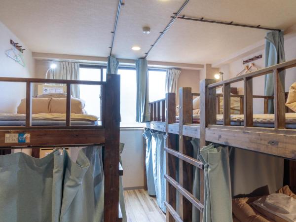Kyoto Hana Hostel : photo 8 de la chambre lit dans dortoir mixte de 8 lits (réservé aux adultes)