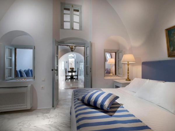 Aigialos Luxury Traditional Settlement : photo 5 de la chambre suite de l'ambassadeur - coucher de soleil