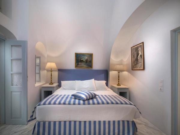 Aigialos Luxury Traditional Settlement : photo 4 de la chambre suite de l'ambassadeur - coucher de soleil