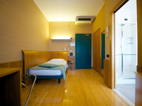 Best Western Hotel Luxor : photo 6 de la chambre chambre simple standard