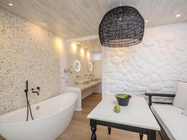 Cyano Suites : photo 9 de la chambre suite junior - vue sur mer