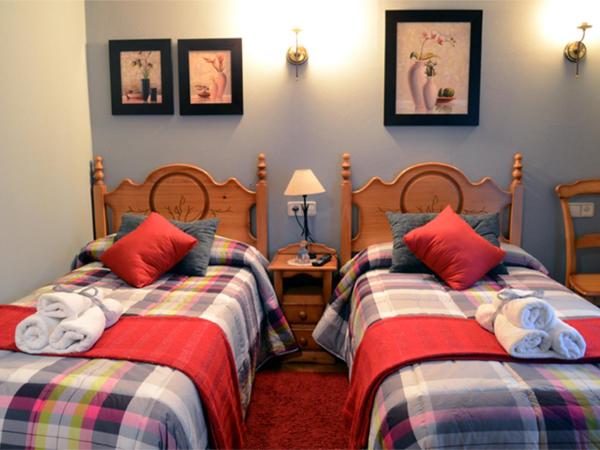 Hostal Alfonso : photo 6 de la chambre chambre double ou lits jumeaux