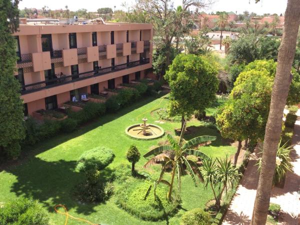 Chems Hotel : photo 3 de la chambre chambre simple avec balcon