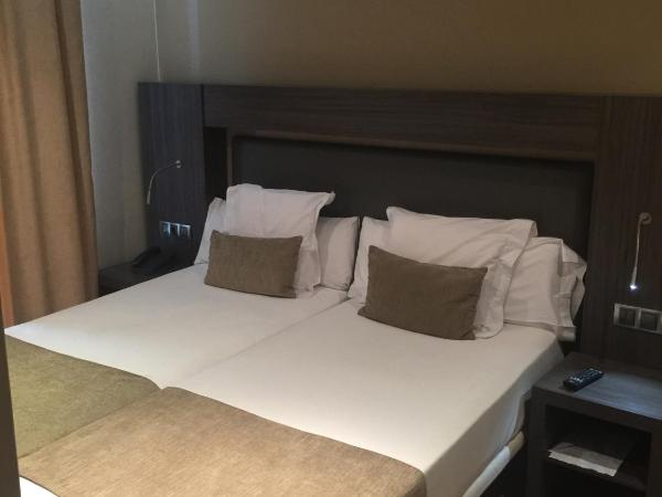 Hotel Oasis : photo 4 de la chambre chambre standard - vus sur extérieur