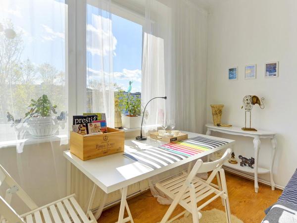 Kamienica Gdynia hotelowe komfortowe łóżka, plaża Orłowo molo : photo 7 de la chambre chambre double ou lits jumeaux - vue sur ville