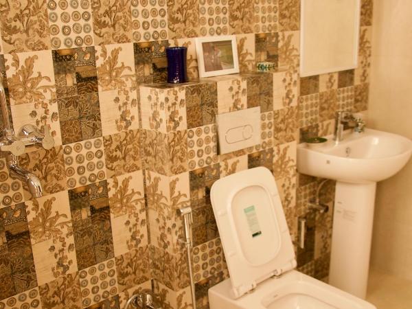 Pathik Niwas : photo 2 de la chambre chambre double - vue sur jardin