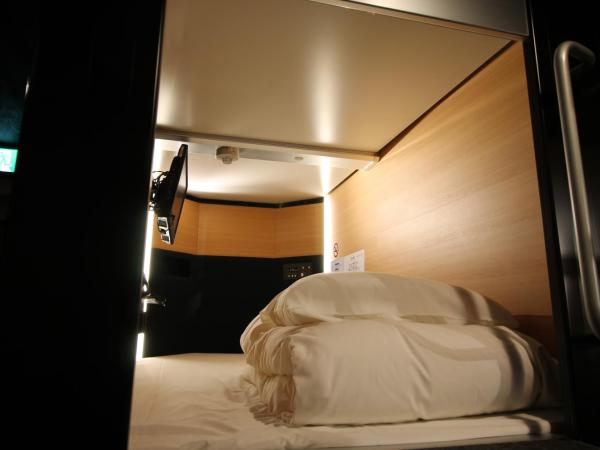 Sejour Inn Capsule : photo 3 de la chambre lit capsule inférieur dans dortoir mixte