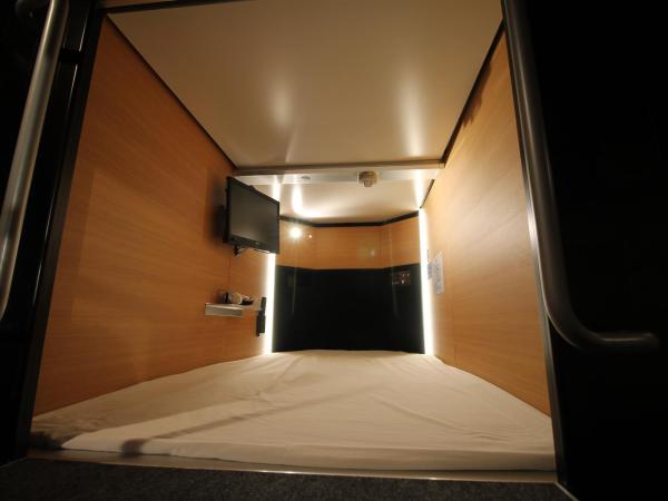 Sejour Inn Capsule : photo 3 de la chambre lit capsule supérieur dans dortoir mixte