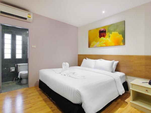 Pula Silom : photo 5 de la chambre chambre lit king-size supérieure