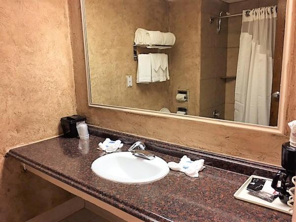 The Biltmore Hotel Oklahoma : photo 5 de la chambre chambre double avec 2 lits doubles