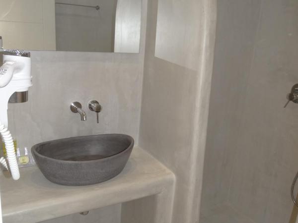 Anassa Suites : photo 5 de la chambre chambre double ou lits jumeaux - rez-de-chaussée