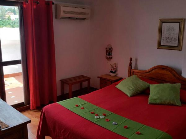 El Tio Mateo : photo 5 de la chambre chambre double ou lits jumeaux - vue sur mer