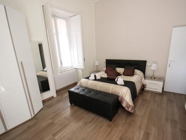 B&B Il Ritratto : photo 2 de la chambre chambre double avec salle de bains privative