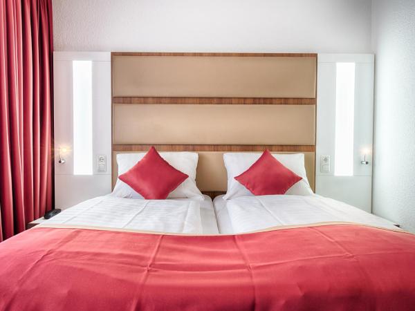 Hotel Senator : photo 4 de la chambre chambre double standard