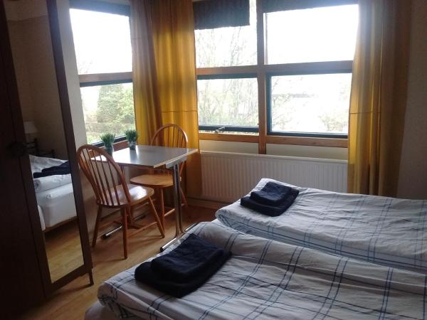 Reykjavik Peace Center Guesthouse : photo 8 de la chambre chambre double ou lits jumeaux standard
