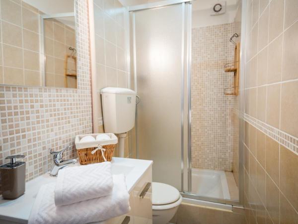 B&B Abbacò : photo 9 de la chambre chambre double ou lits jumeaux