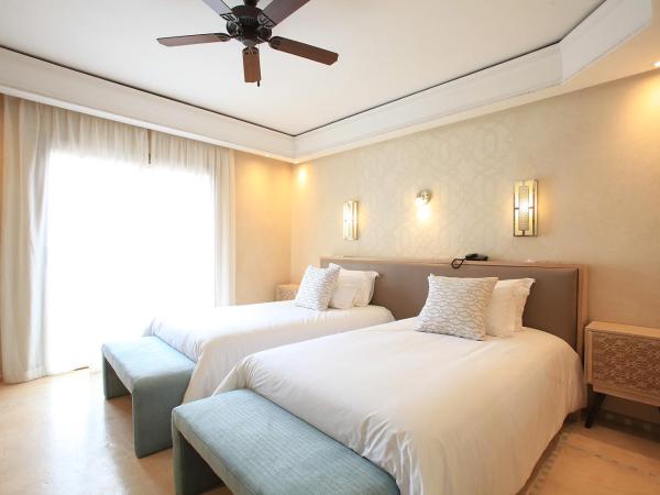 Palais d'hôtes Darsor : photo 5 de la chambre chambre lits jumeaux standard avec canapé