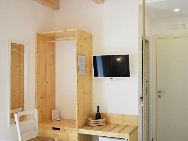 Casa Lucia : photo 5 de la chambre chambre double confort avec balcon