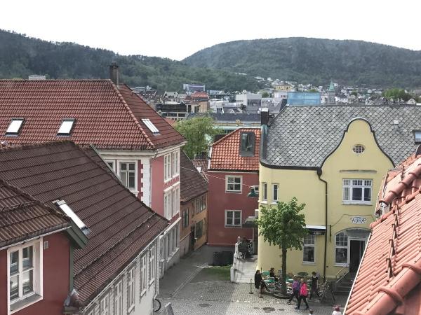 City Hostel Bergen : photo 10 de la chambre lit simple dans dortoir masculin de 10 lits