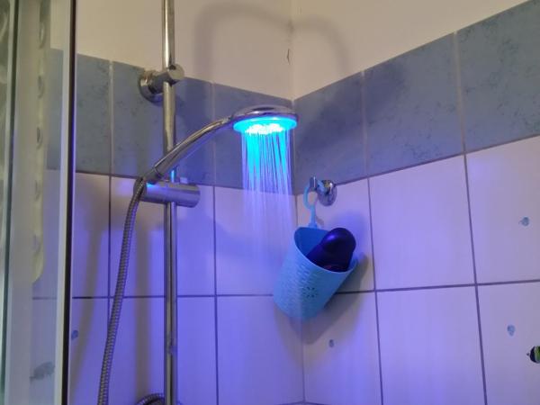 B&B Casa Valeria : photo 7 de la chambre chambre double avec salle de bains privative