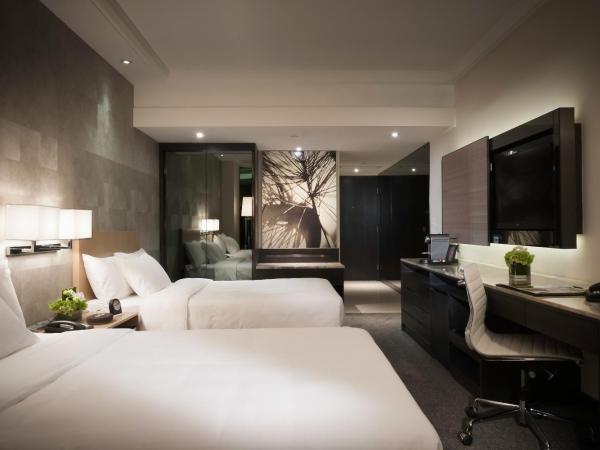 Gateway Hotel, Marco Polo : photo 2 de la chambre chambre double ou lits jumeaux supérieure avec minibar gratuit