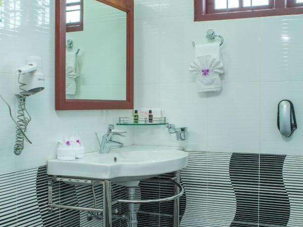 Rustic Leisures LLP : photo 3 de la chambre chambre double premium