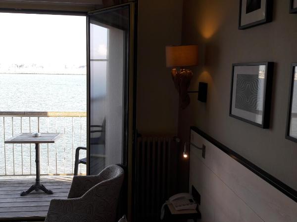 Hôtel Les Brises : photo 6 de la chambre chambre double supérieure - vue sur mer