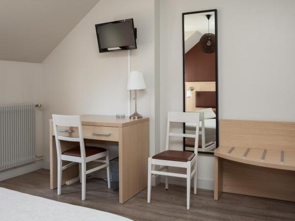 La Bonne Etape : photo 3 de la chambre chambre double avec terrasse