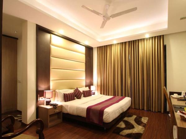 Indiyaah Inn : photo 7 de la chambre chambre lit king-size supérieure