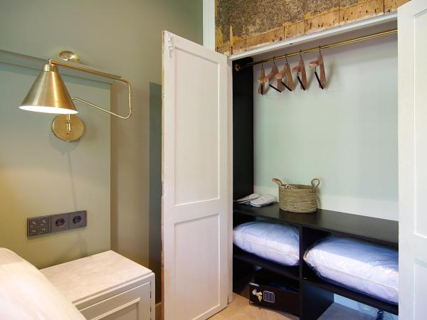 Authentic Farmhouse - De Vergulden Eenhoorn : photo 9 de la chambre suite avec douche