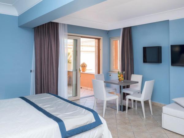 Villa Le Terrazze Charming Rooms : photo 6 de la chambre suite junior - vue sur mer