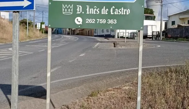 Dona Ines Castro Alojamento Dona Inês de Castro, Atouguia da Baleia (updated prices 2026)
