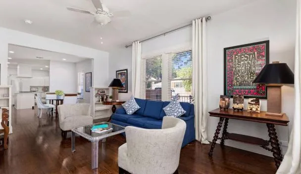 Casa Guillermo, San Antonio (updated prices 2026)