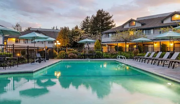 Seacliff Inn Aptos, Tapestry Collection by Hilton, Aptos (updated prices 2026)