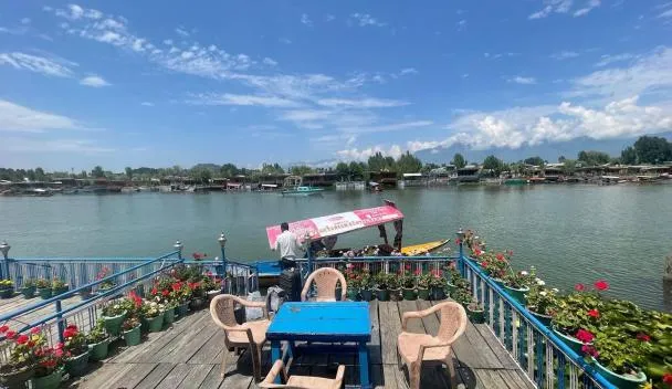 Mossess group of houseboats, Srinagar (updated prices 2026)