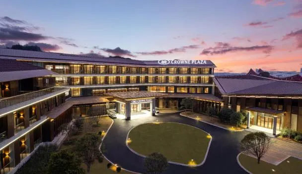 CROWNE PLAZA JEDDAH, AN IHG HOTEL 