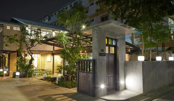 Uncle Loy's Boutique House
