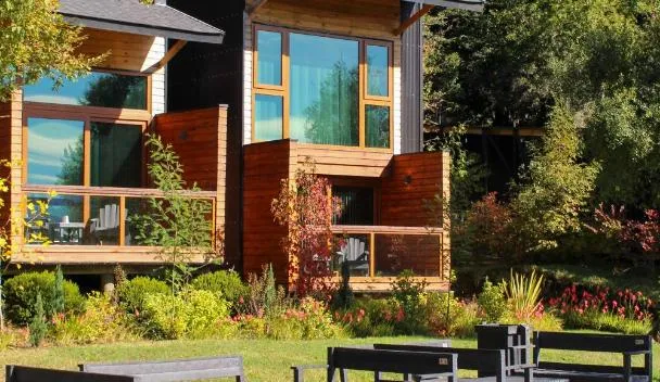 Ni-Newen Hotel & Lodge