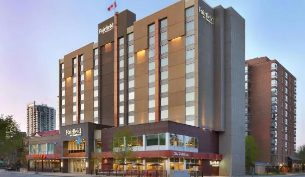 Fairfield Inn & Suites by Marriott Calgary Downtown, Calgary (updated prices 2026)