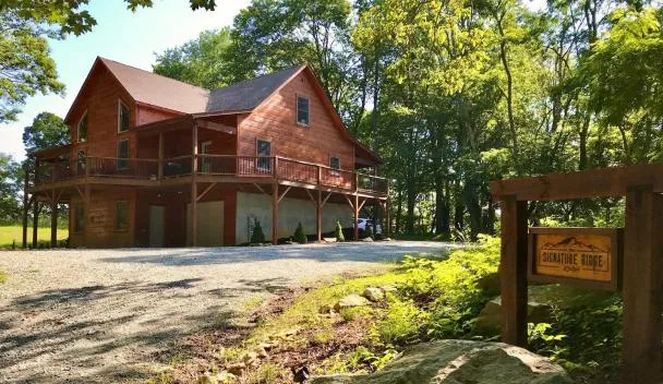 Signature Ridge Lodge, Banner Elk (updated prices 2026)