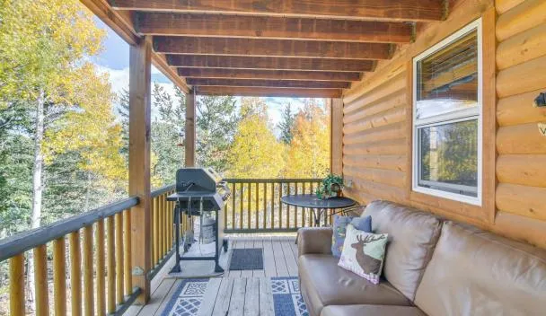 Private Wooded Escape w/ Scenic Decks in Jefferson, Jefferson (updated ...